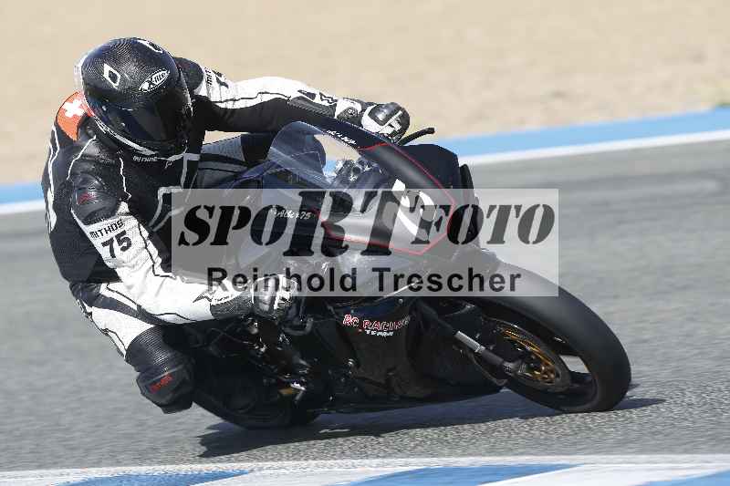 /Archiv-2024/02 29.01.-02.02.2024 Moto Center Thun Jerez/Gruppe schwarz-black/75